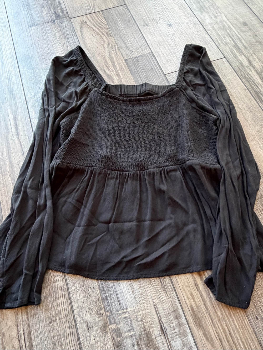 Women’s Old Navy Babydoll Style Long Sleeve Shirt